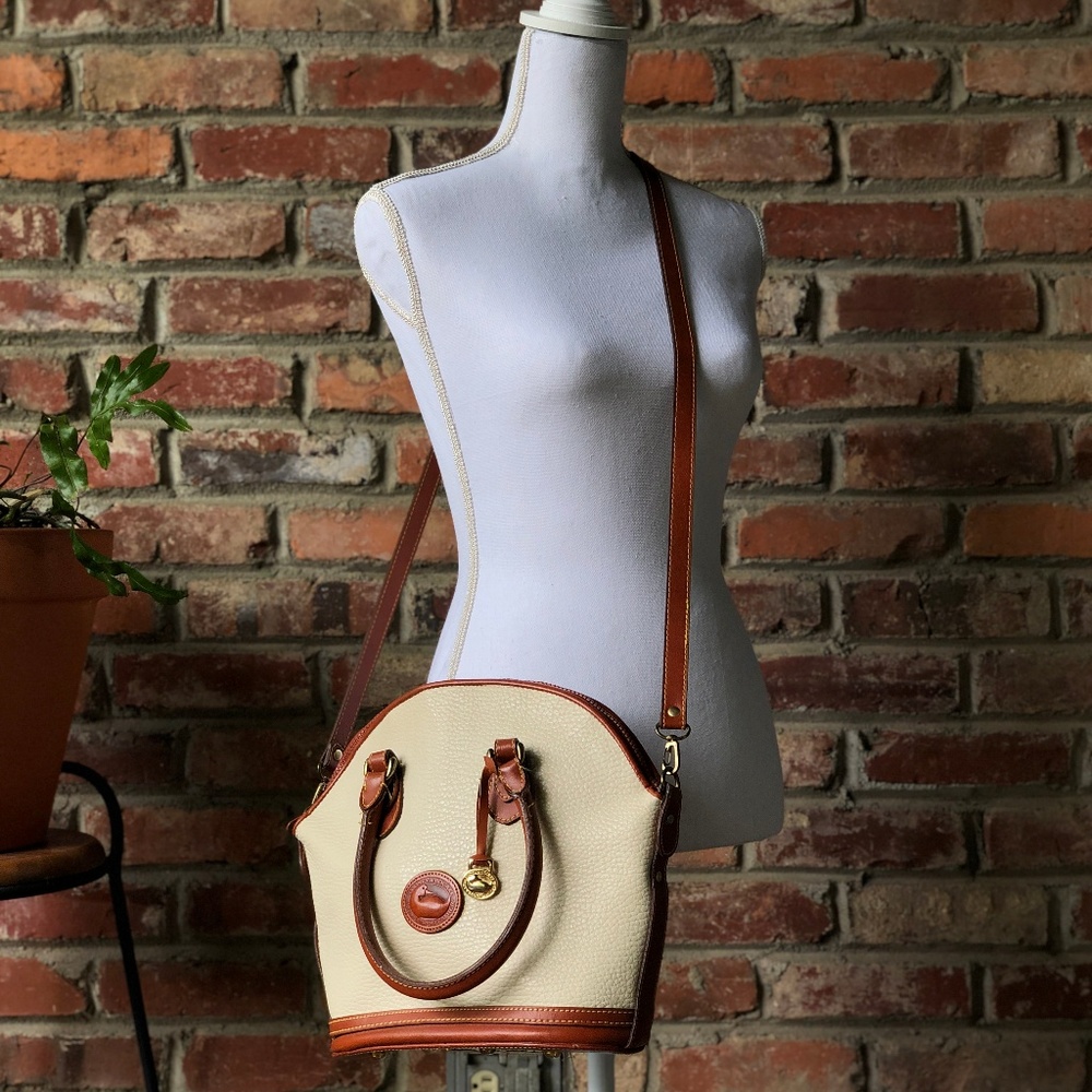 Vintage Dooney & Bourke Leather Purse